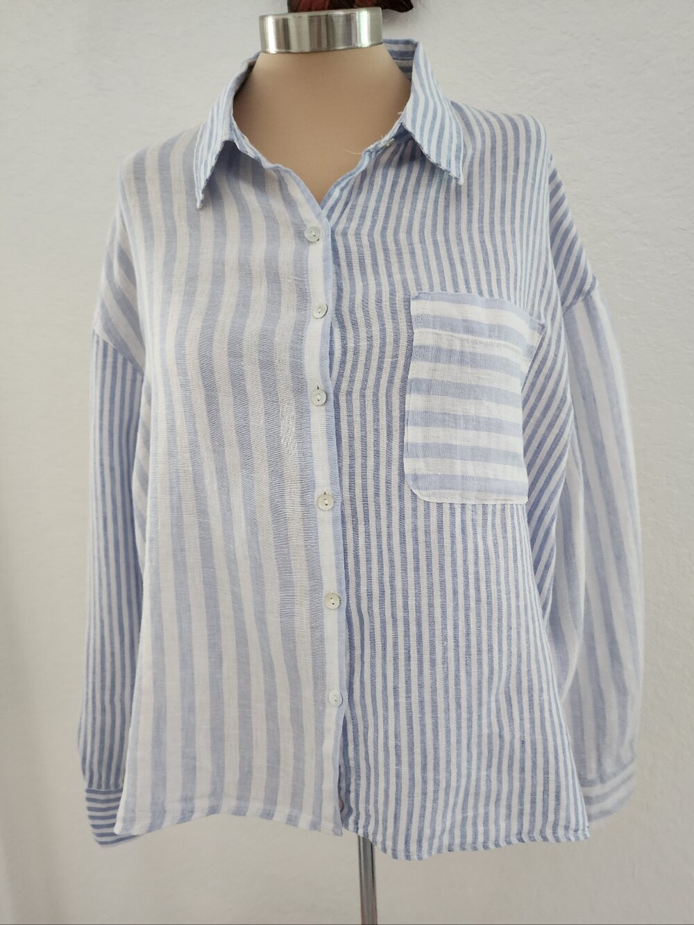 NICOLE MILLER | Light Blue & White Striped Button-Up Shirt 100% Linen - Picture 6 of 15